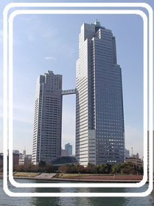 聖路加タワー